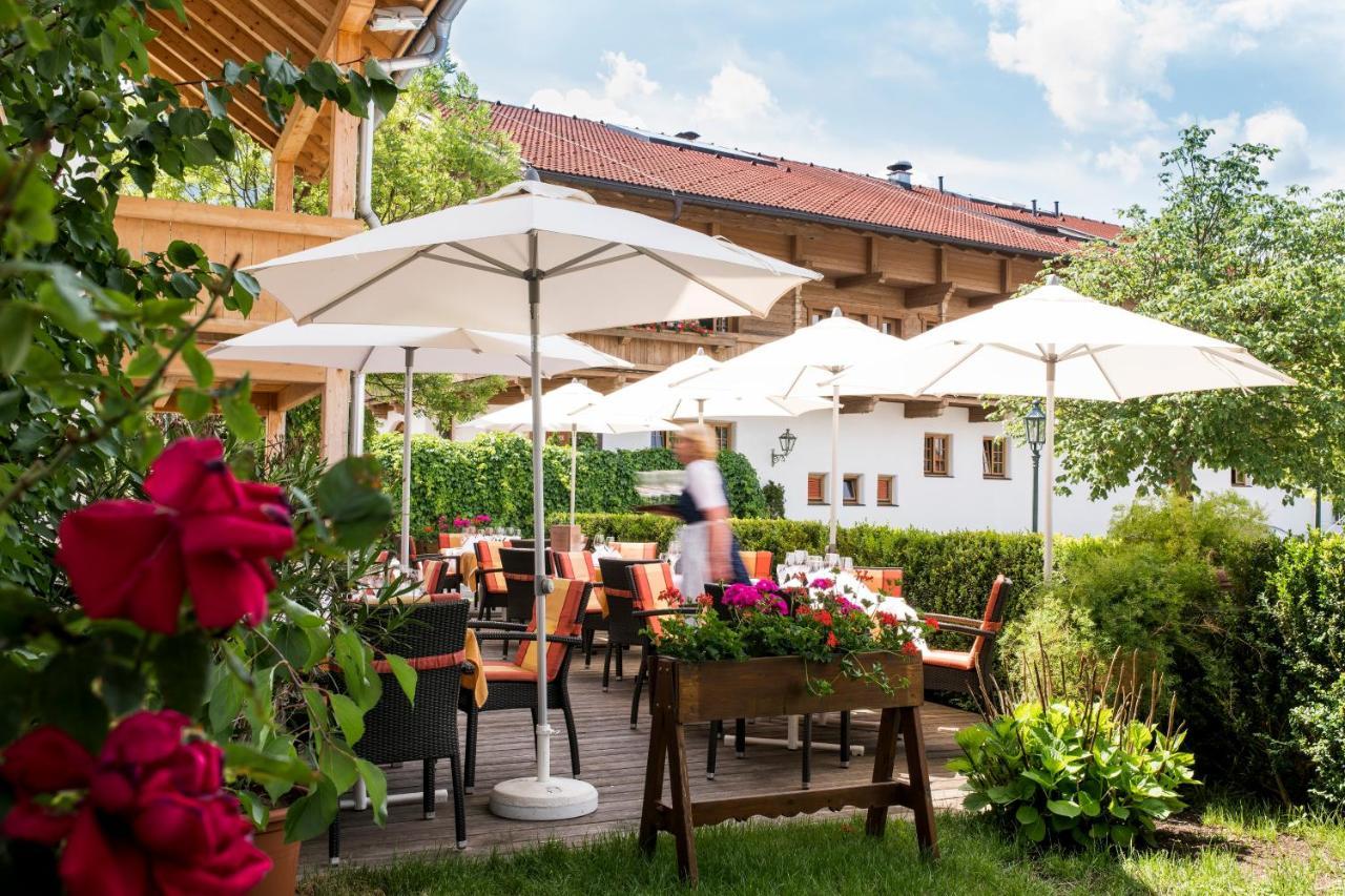 Landgasthof "Wilder Mann" Hotel Innsbruck Exterior photo